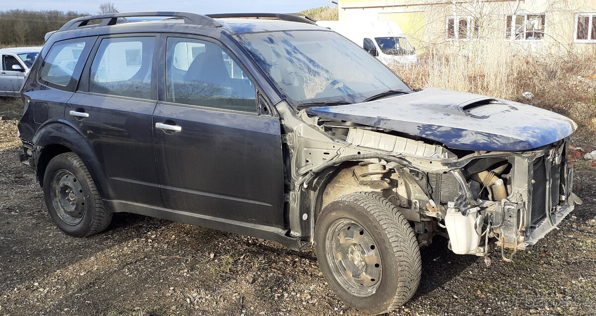 Subaru Forester SH 2.0D - Vůz na náhradní díly