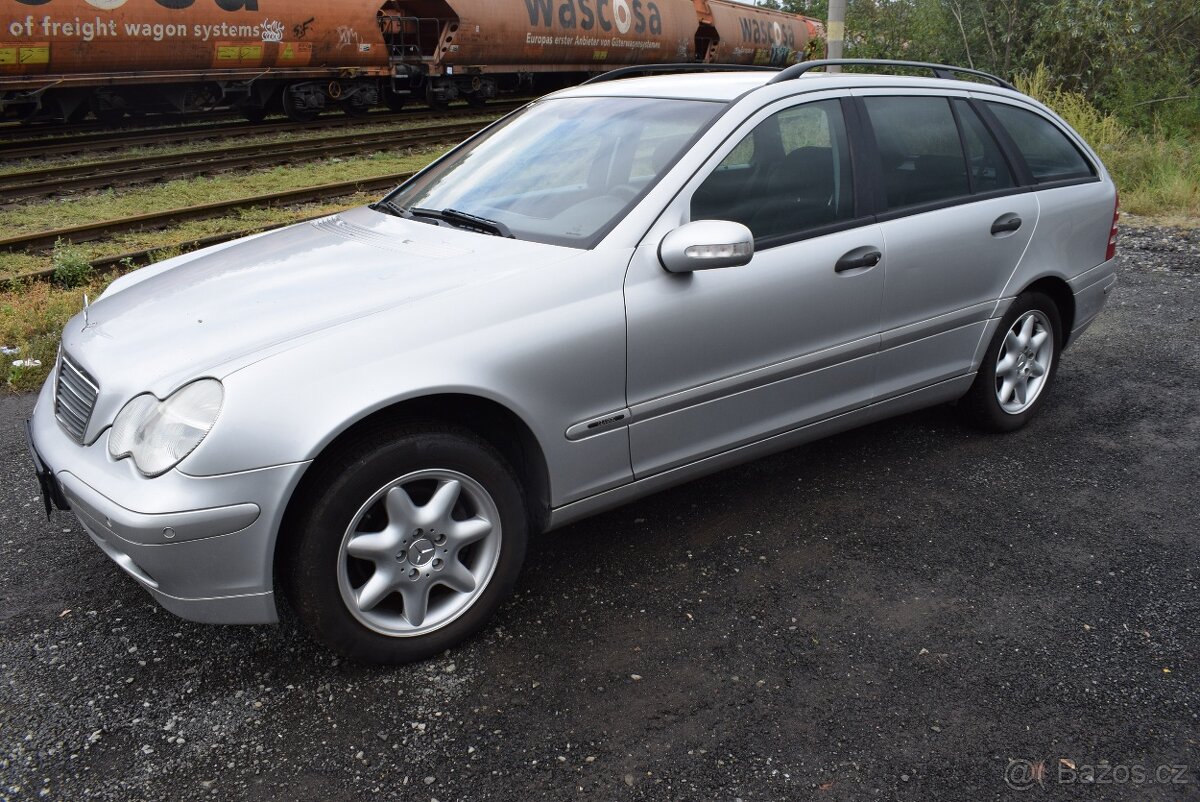 Mercedes-Benz C180 1,8i PRAVIDELNÝ SERVIS