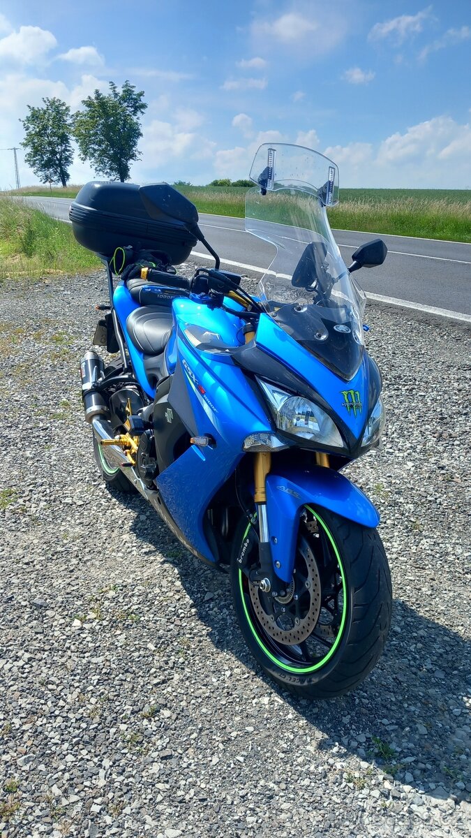 Suzuki GSX-S 1000F