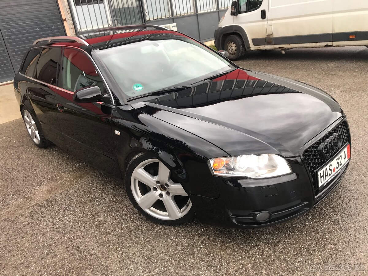 Audi A4 2,0 TDi S-line