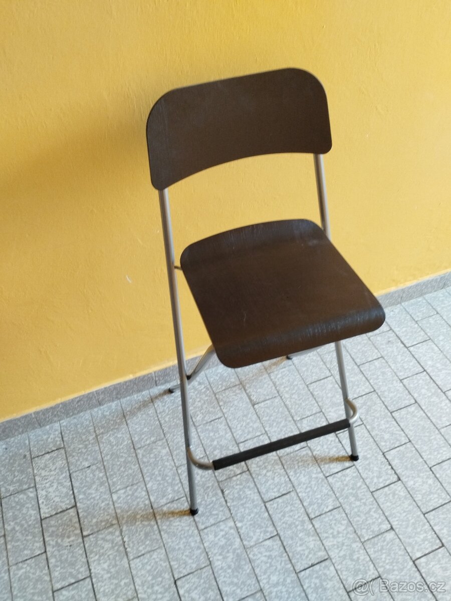 Vysoká skládací židle