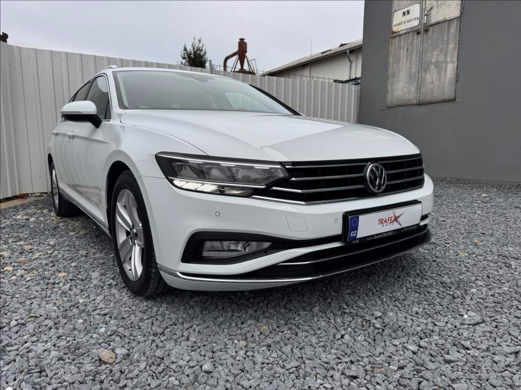 Volkswagen Passat 2,0 TDI,110kW,Elegance,DPH,ČR