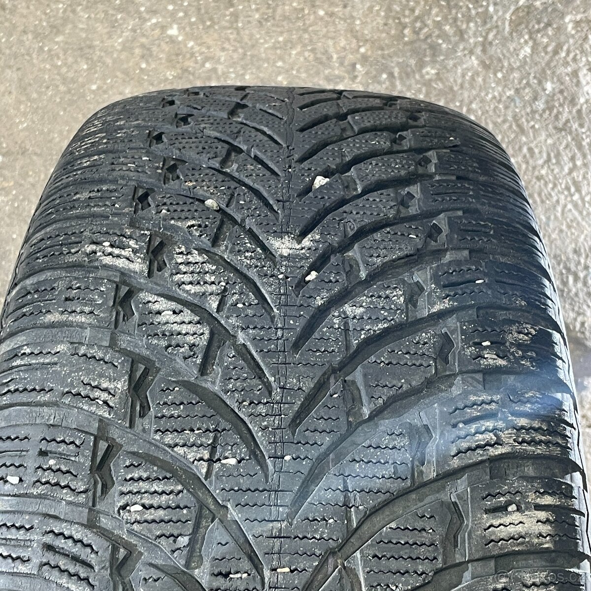 Zimní pneu 265/55 R20 111V Nokian 5,5-6mm