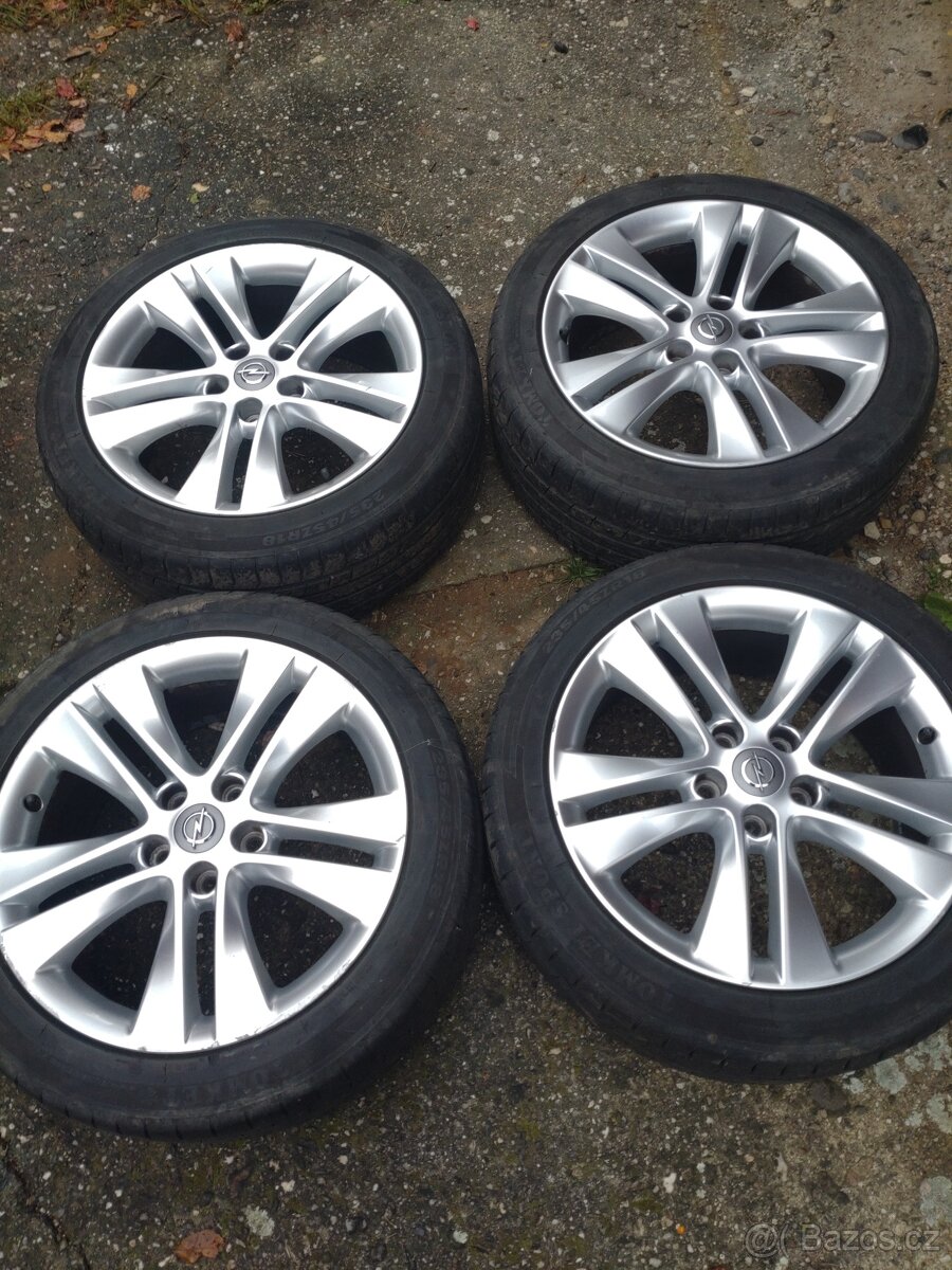 Allu kola OPEL 18" 5x115 + letní pneu