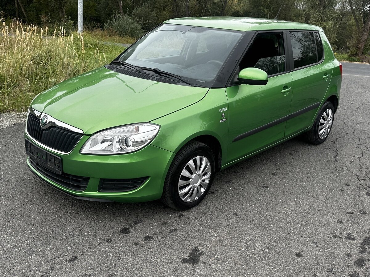 Škoda Fabia II 1.2TSi 63kw, r.2011, 1.maj, serviska