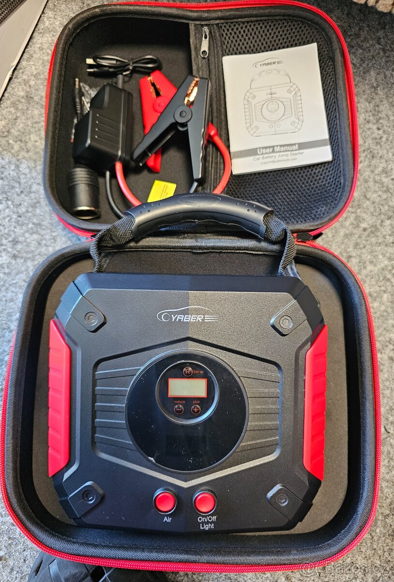 Jump starter Yaber s kompresorem a světlem, powerbanka