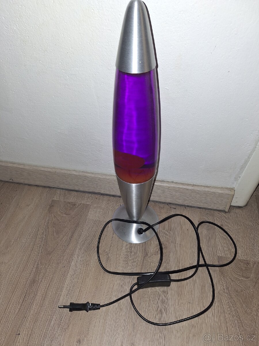 Lávová lampa fialová