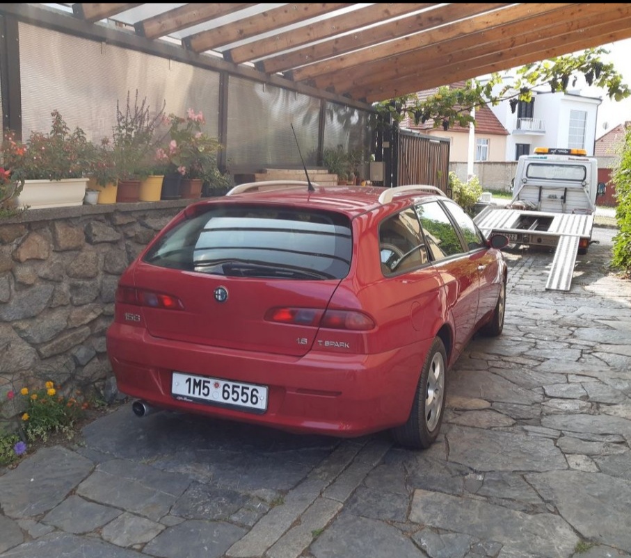 Díly nebo celek Alfa Romeo 156 sportwagon 1.6 Twins park