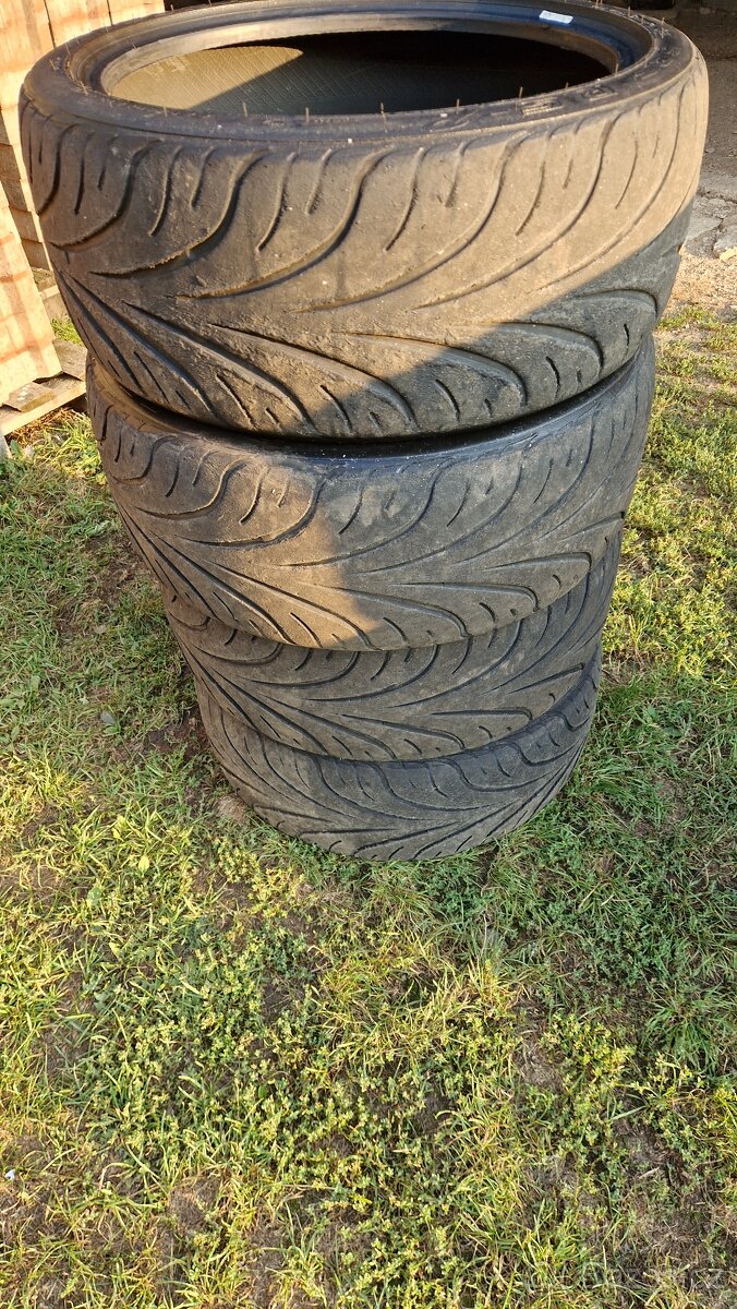 Pneu Federal 595 RS 225/40 R18