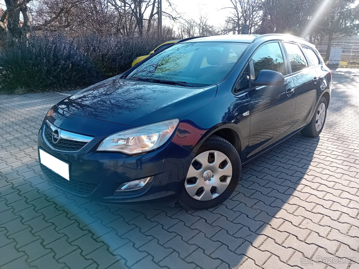 Opel Astra Sport Tourer 1.4 Turbo