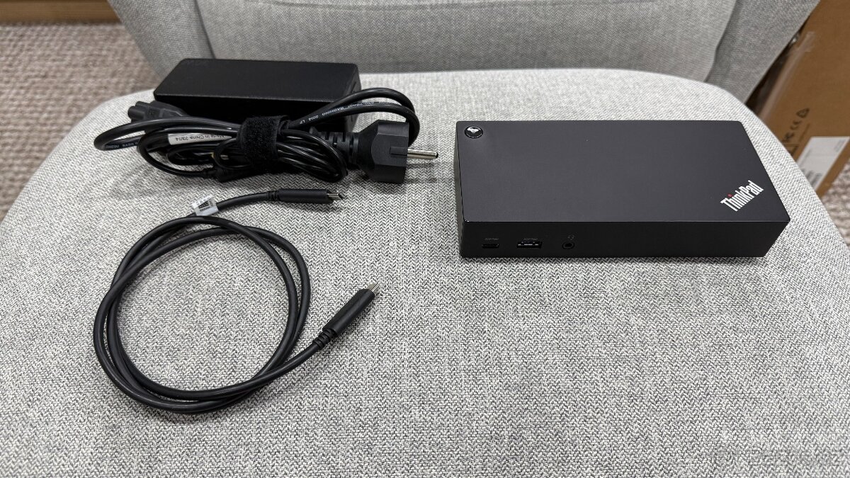 Dokovací - dokina stanice USB-C Lenovo Docking Station 40A9