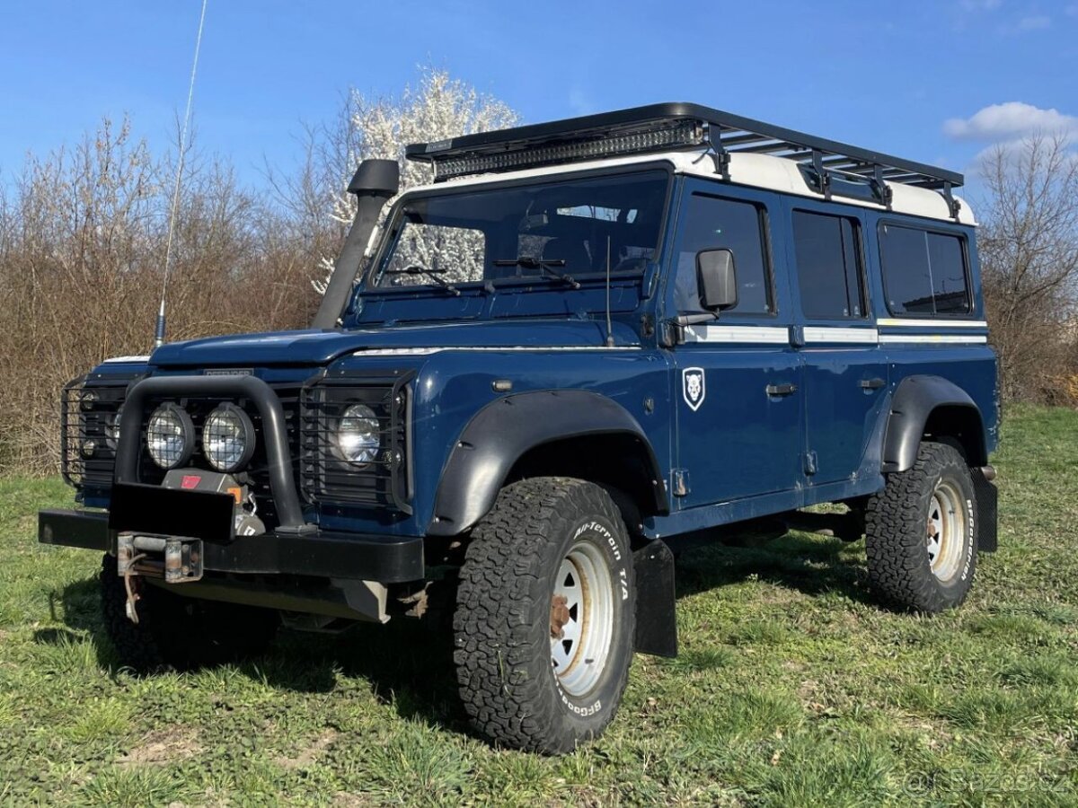 Land Rover Defender 110 Td5 St. Wagon DPH