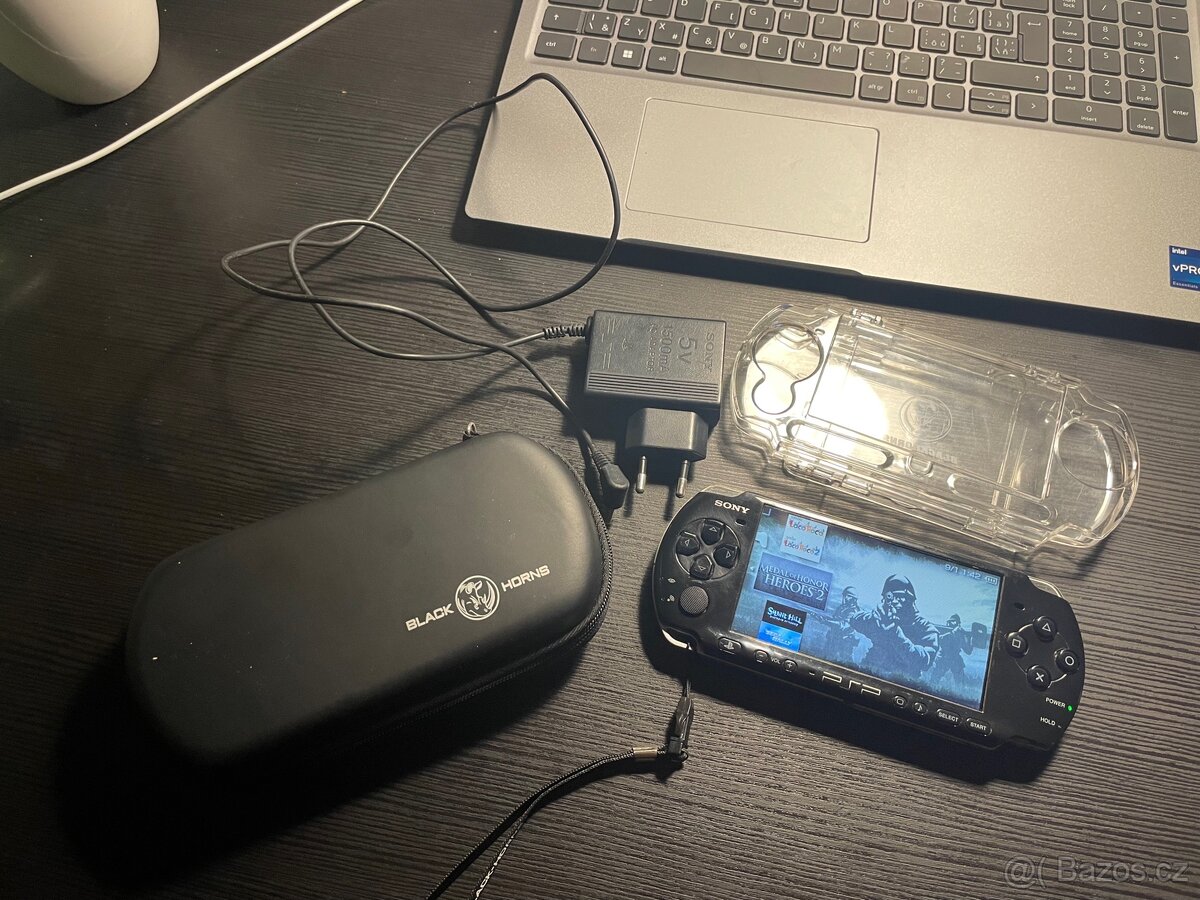 PSP - 3008 + hry