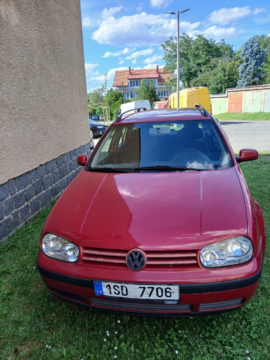 VW Golf IV 2002 1.9 TDi 74Kw 272 613km