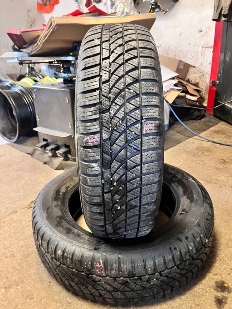 2ks 215/65 R17 99H Hankook 4S - pro Kodiaq -DOT 2020