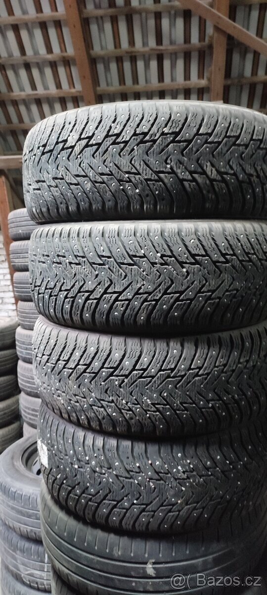 Zimni 205/50 R17 HROTY HAKKAPELIITTA 8