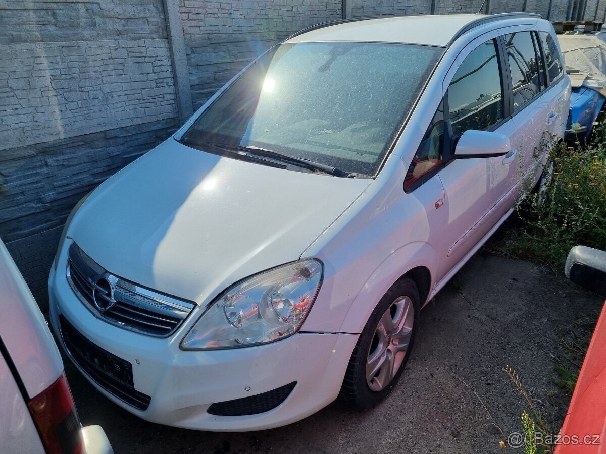 Opel Zafira 1.7cdti,81kw,2010,Navi, klimatizace