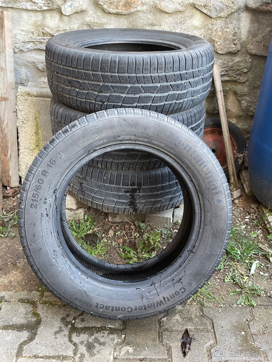 Prodám pneu 215/60 R16