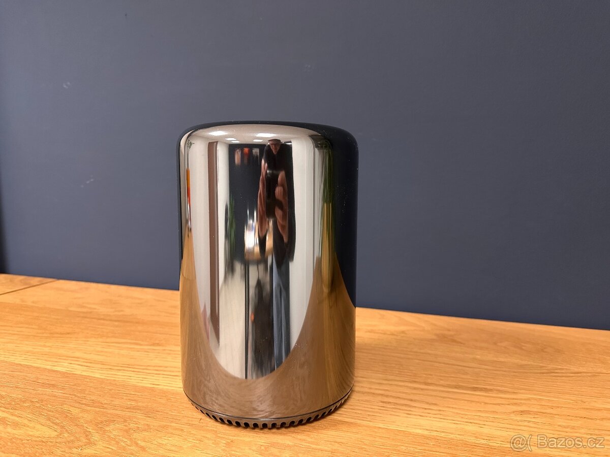 Apple Mac PRO