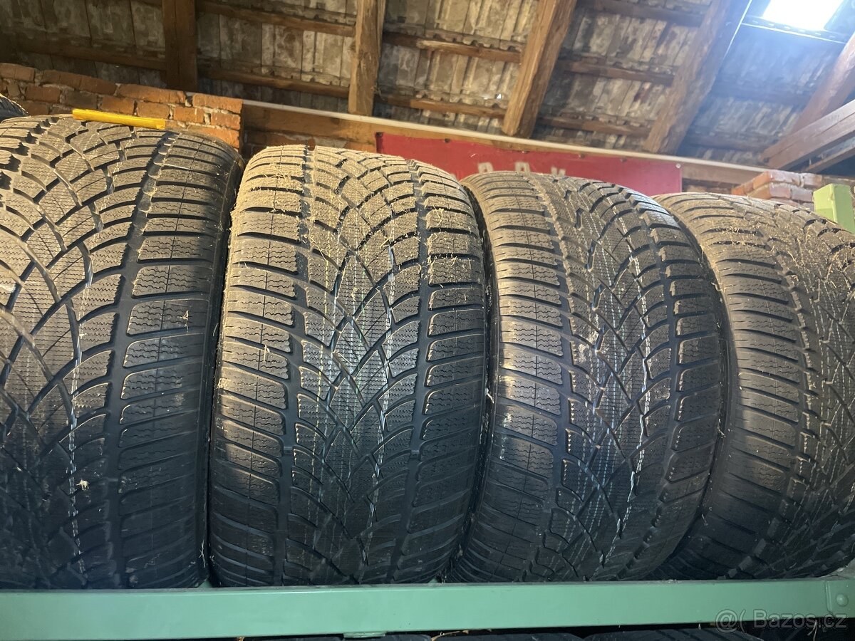 Dunlop SP Winter 295/30 R19