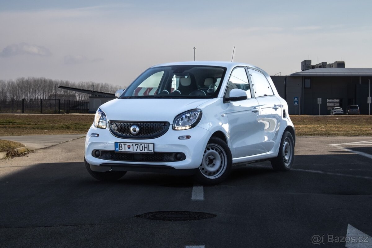 Smart EQ forfour Hatchback