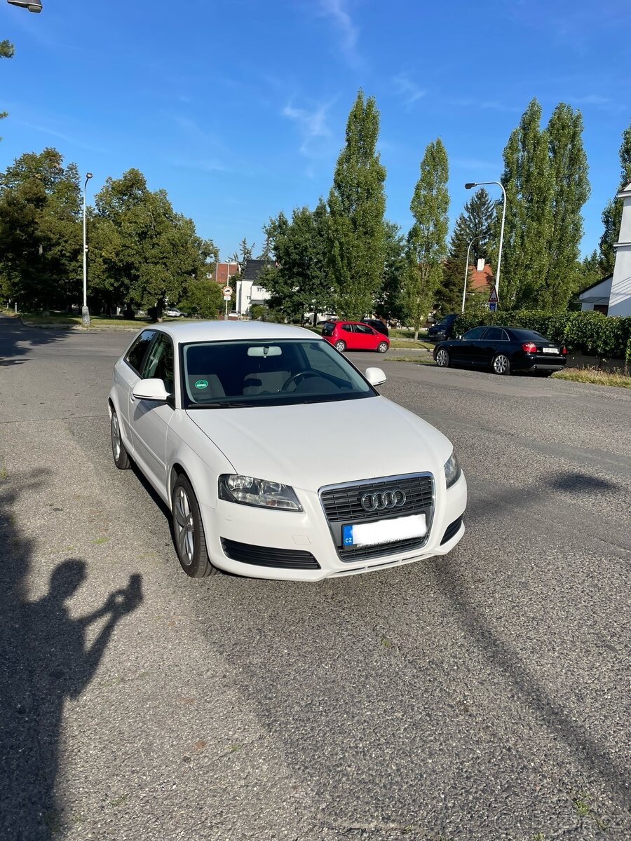 Audi A3 8P 1.9 TDI 77 kw 1.majitel