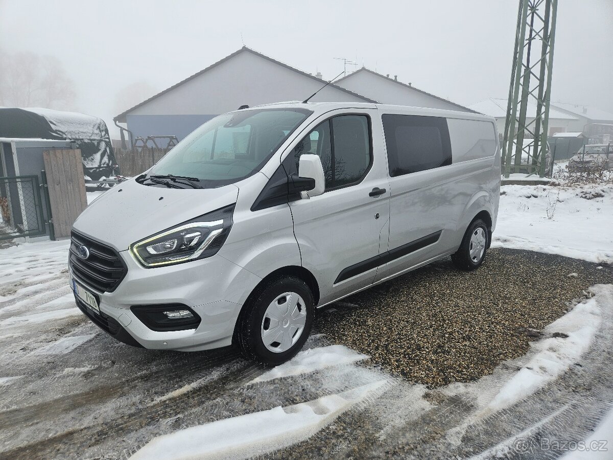 Ford Transit Custom 2.0 TDCI  L2H1 6 míst BIXENON