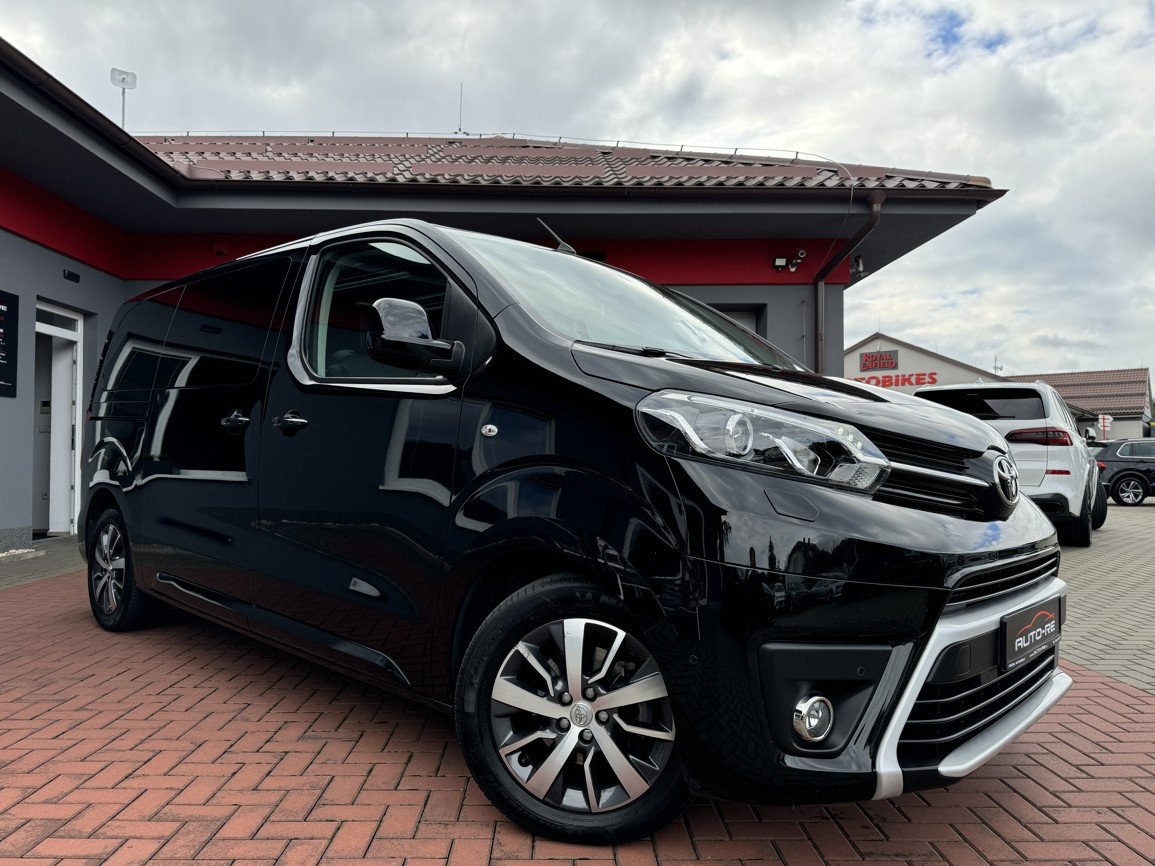 Toyota Proace Verso 2.0D 8-AT Xenony Kůže Panorama Navi