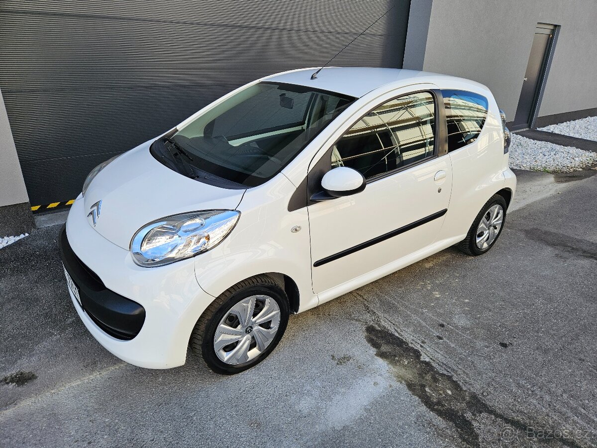 Citroën C1 1.0i 55kw Koupeno v ČR Servisní kniha  108 000km