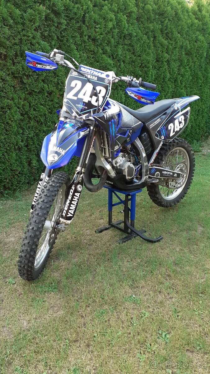 Yamaha yz125 r. 2008