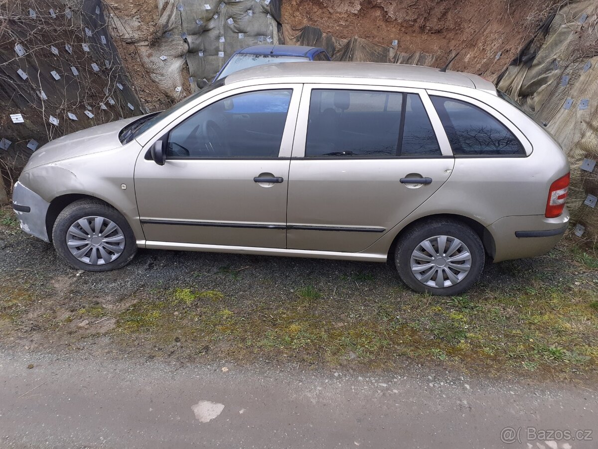 prodám Škoda Fabia I combi r.v. 2005 1,2 HTP 47kw (BME), mot