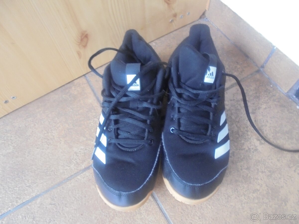 sport. boty ADIDAS