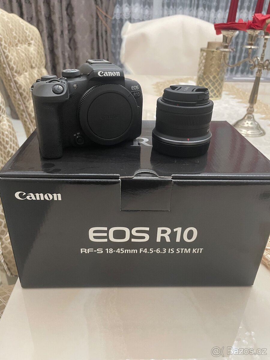 Canon r10 + záruka + 18-45 objektív