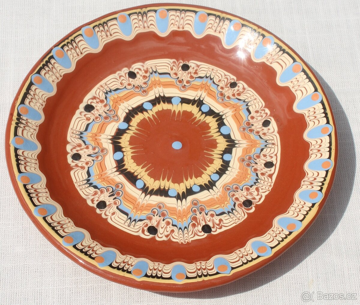keramický talíř modrý na zavěšení průměr 19 cm