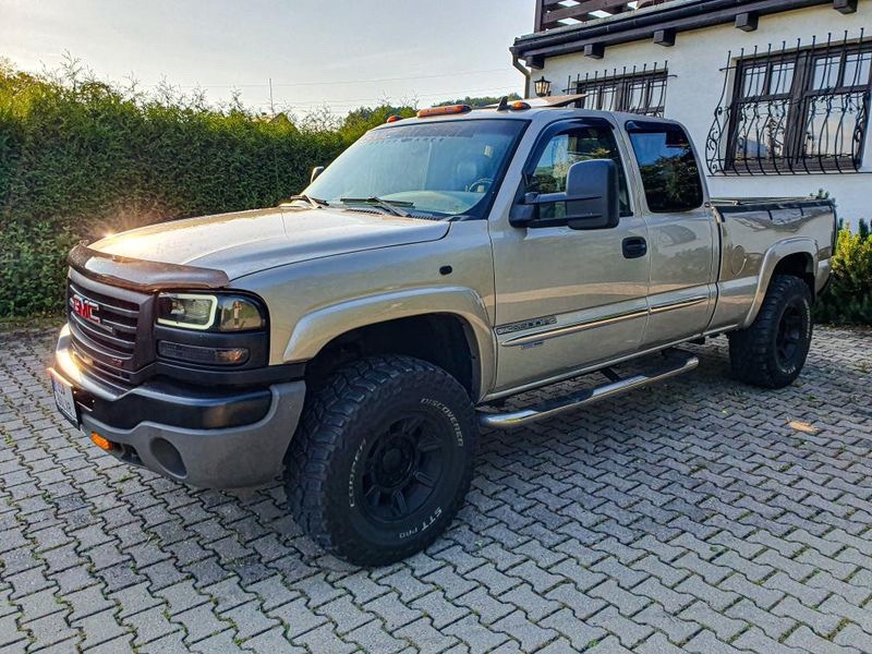 GMC SIERRA, 6.6 V8 DURAMAX, Allison převodovka