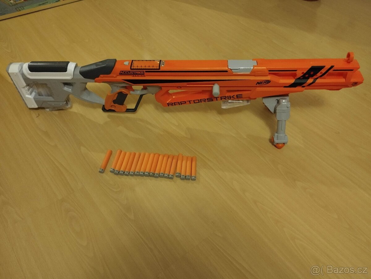 Pistole Nerf Accustrike RaptorStrike