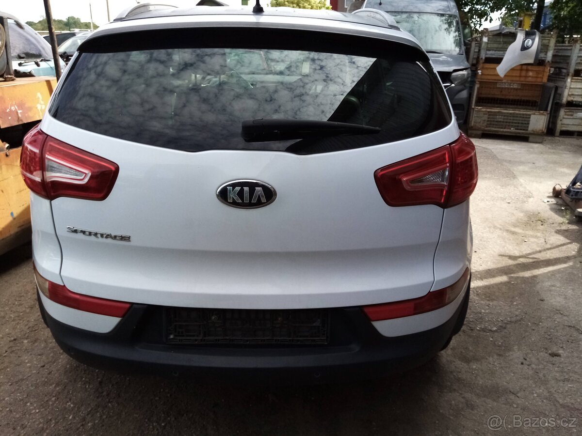 Kia Sportage III ,1.6 GDI 99kW G4FD, r.v.2012