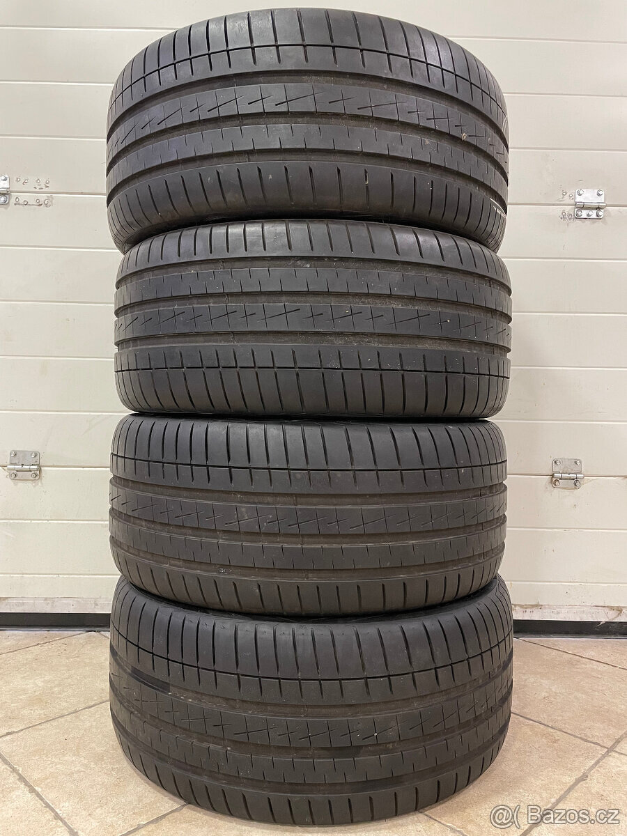 Vredestein Ultrac Vorti+ 255/40 R18 99Y 4Ks letní pneumatiky