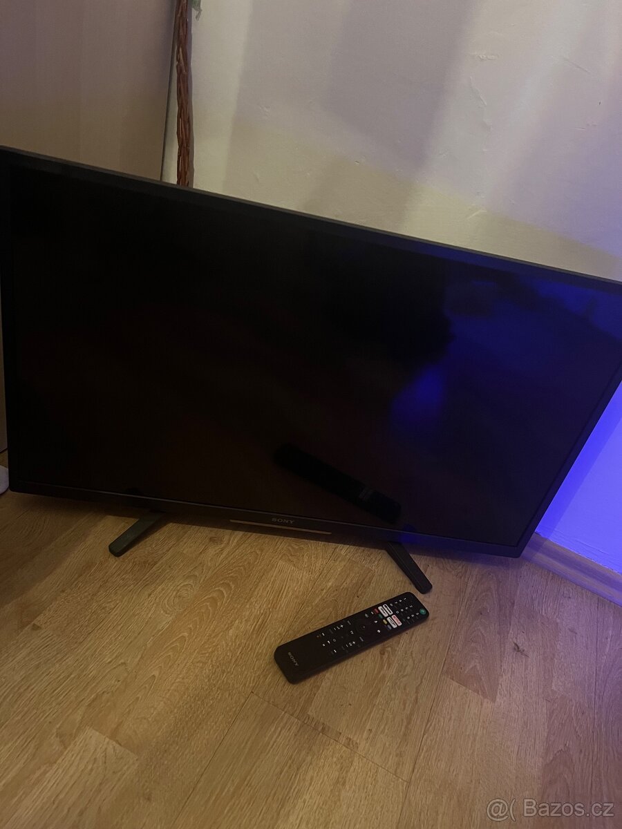 32" Sony Bravia KD-32W800