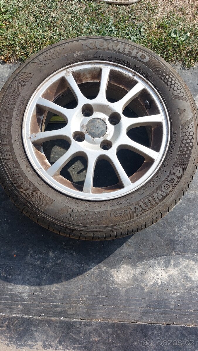 185/65 R15