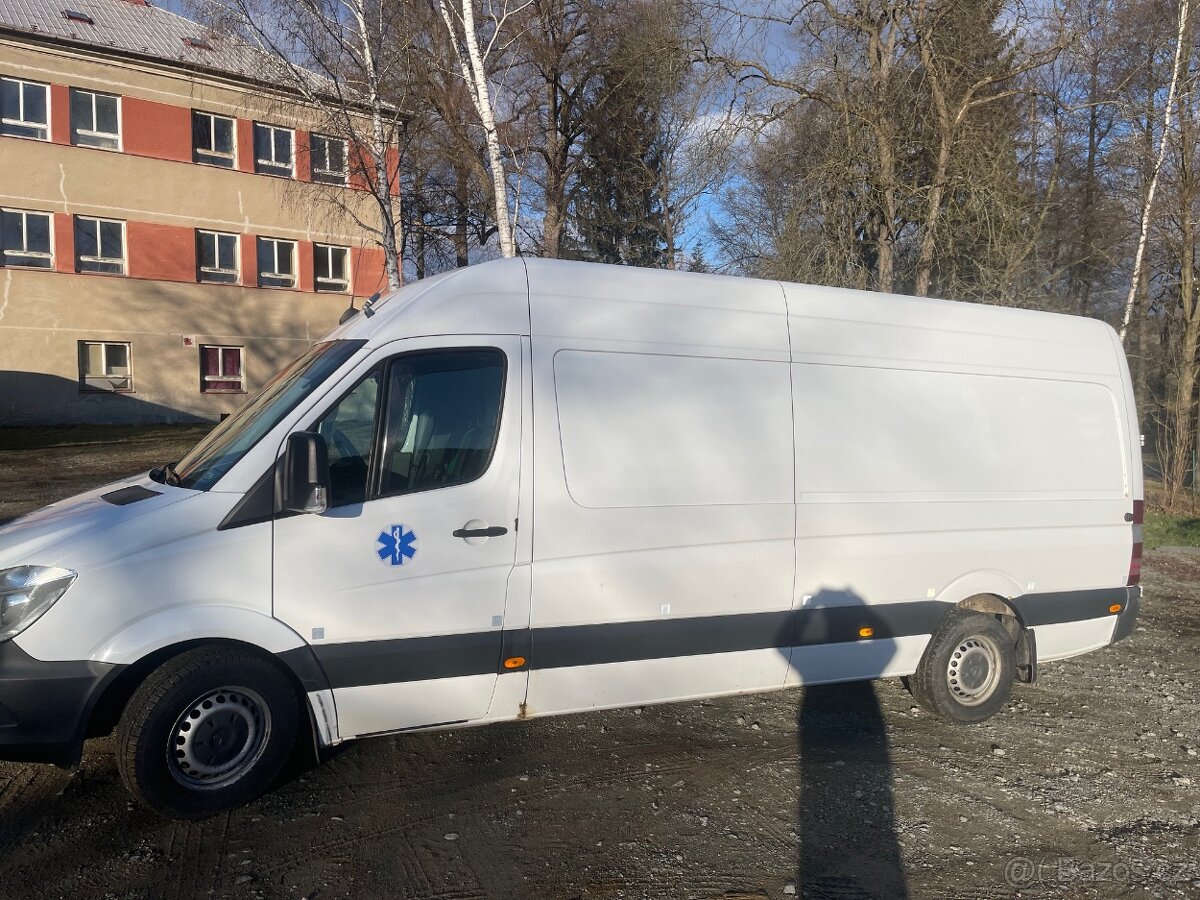 Mercedes-Benz Sprinter