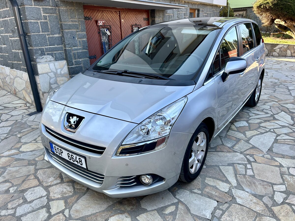 Peugeot 5008,  2.0 HDI 110KW ALLURE 2x KOLA