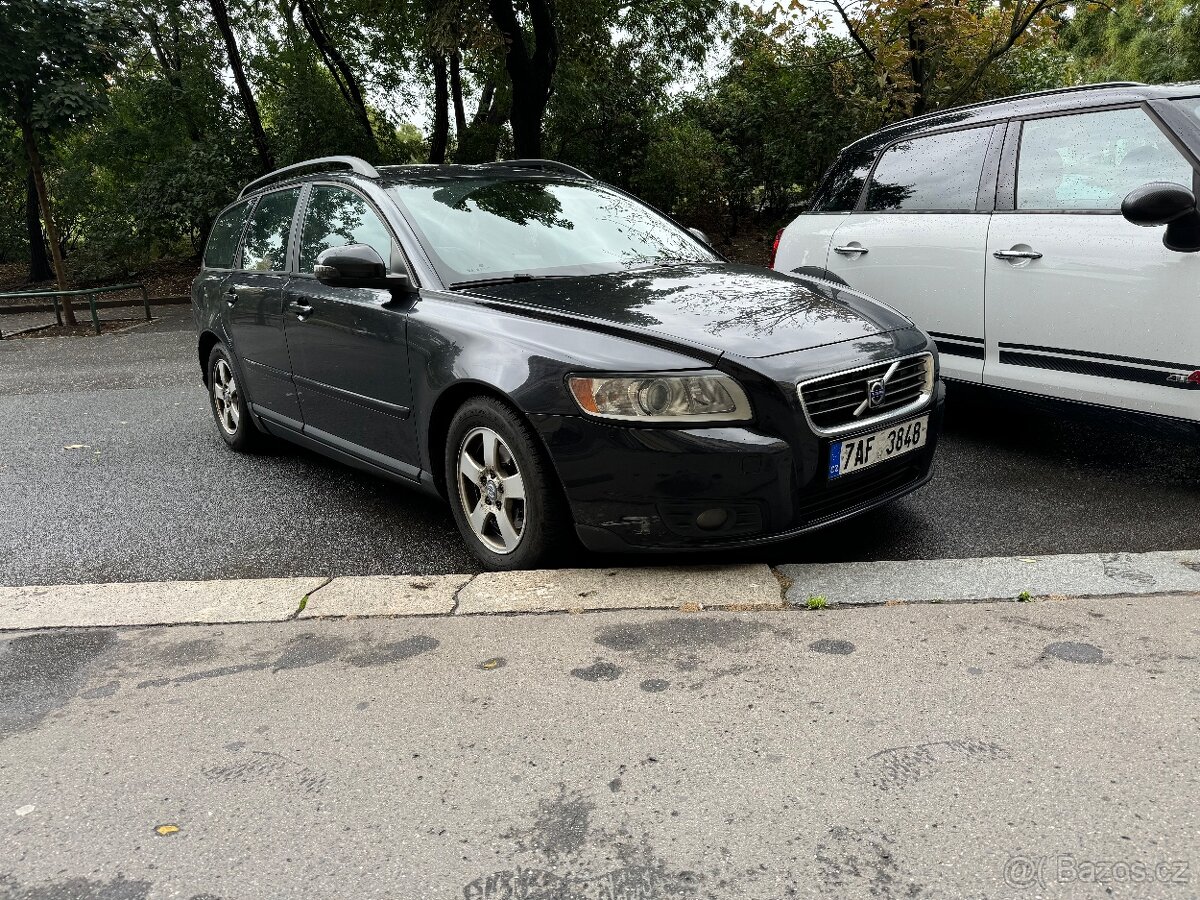 Volvo V50