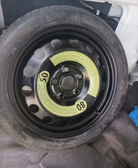 Stále na prodej dojezdové kolo 5x112 Vw,Škoda úzký disk - [