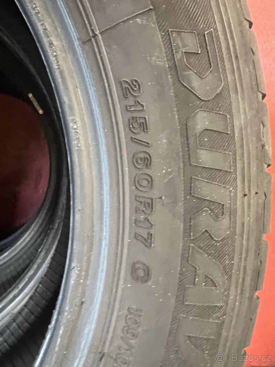 215/60 R17c