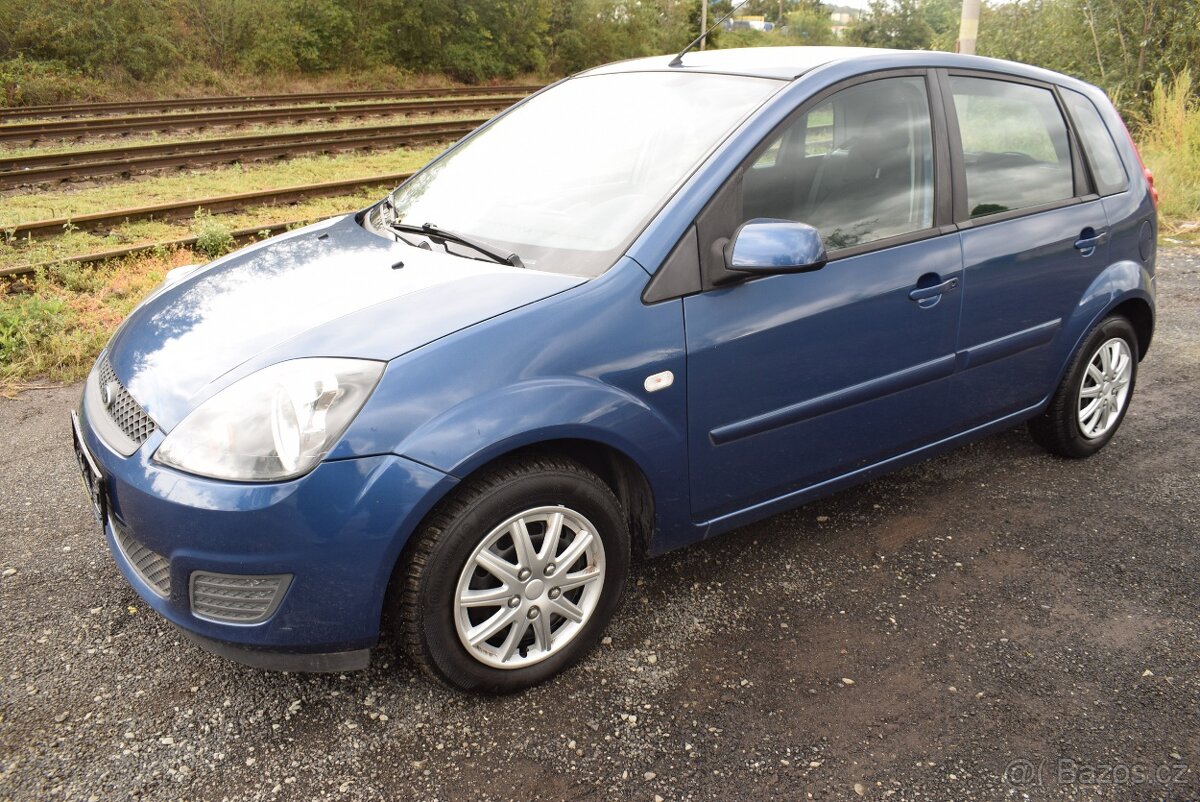 Ford Fiesta 1,3 i PO SERVISU,SUPER STAV