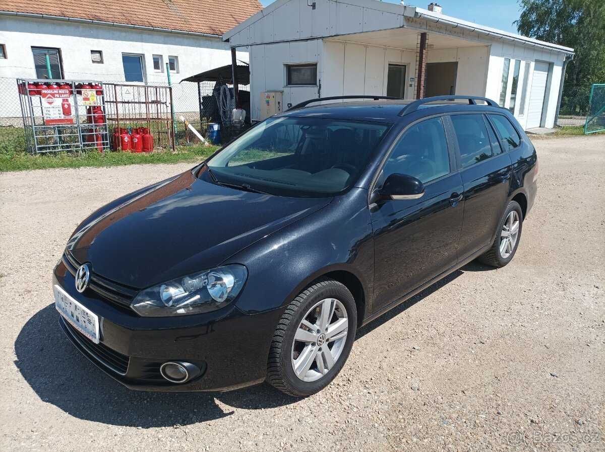 Volkswagen Golf 2,0TDi kombi r.v.2013 klima cebia