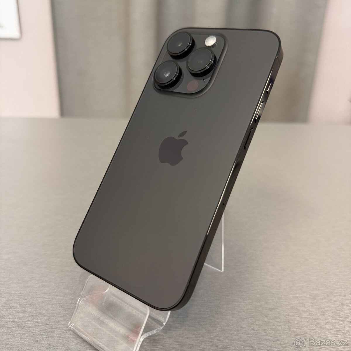 iPhone 14 Pro 128GB černý, pěkný stav, 12 měsíců záruka