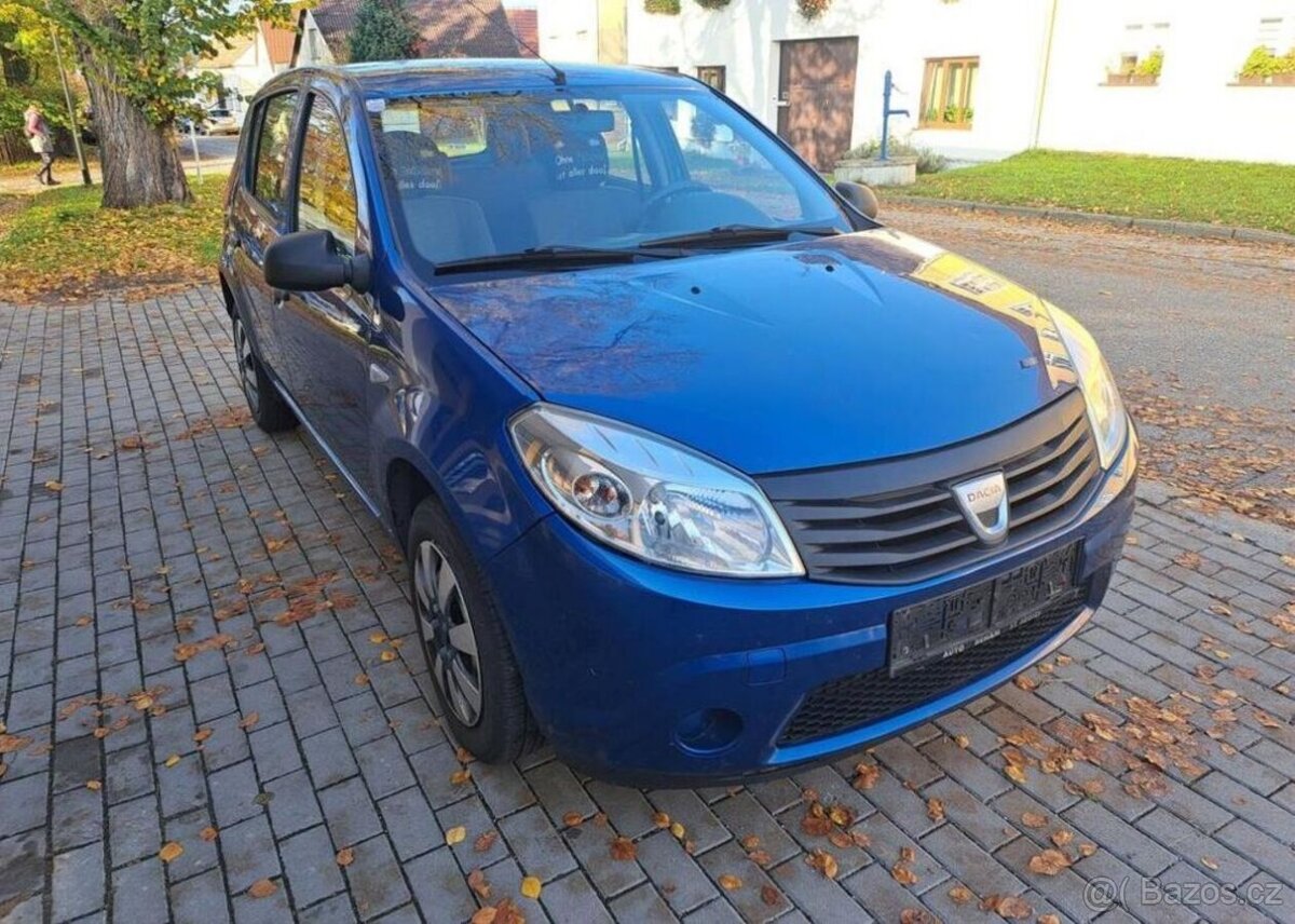 Dacia Sandero 1,2 Arctica benzín manuál 55 kw