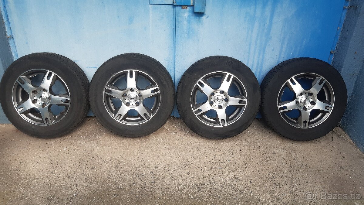 Prodam alu kola 5x114,3 195/65 R15 ET40 letni